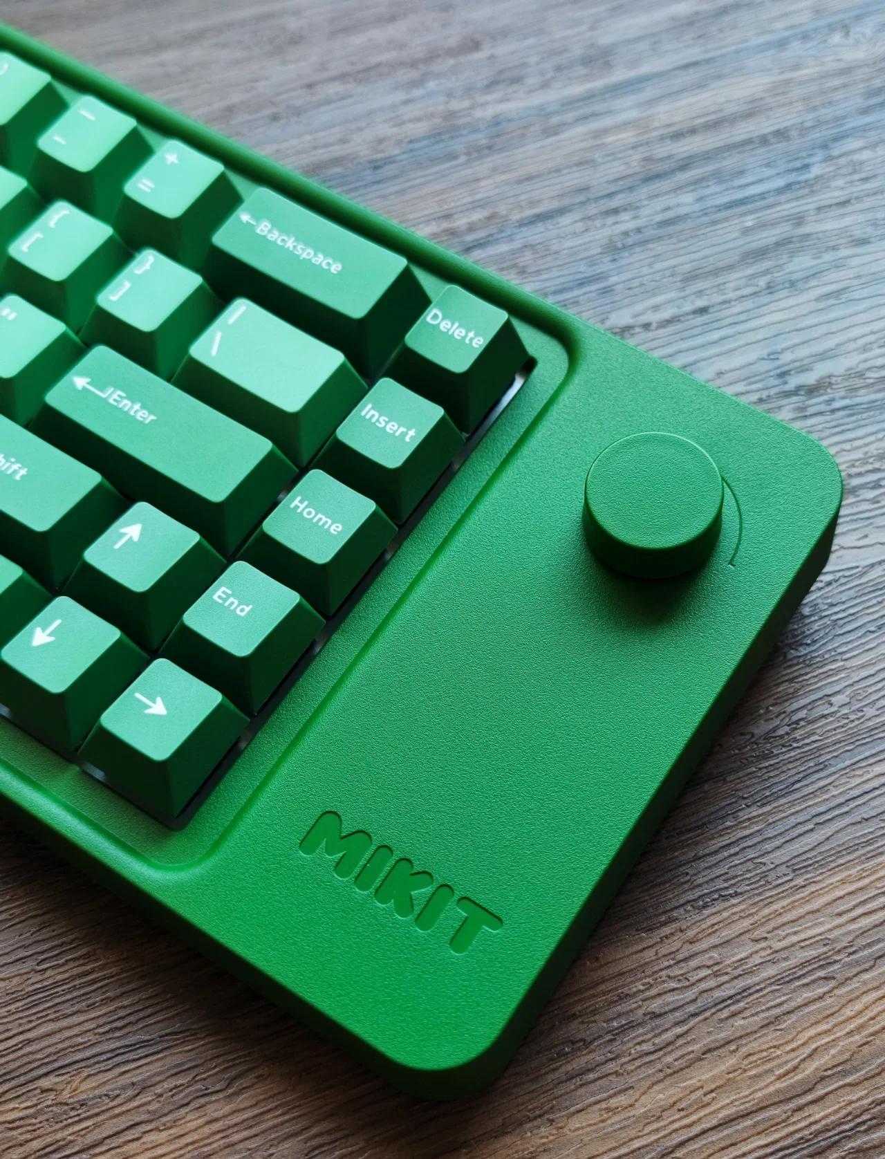 苹果mim版(iphone mi ni)