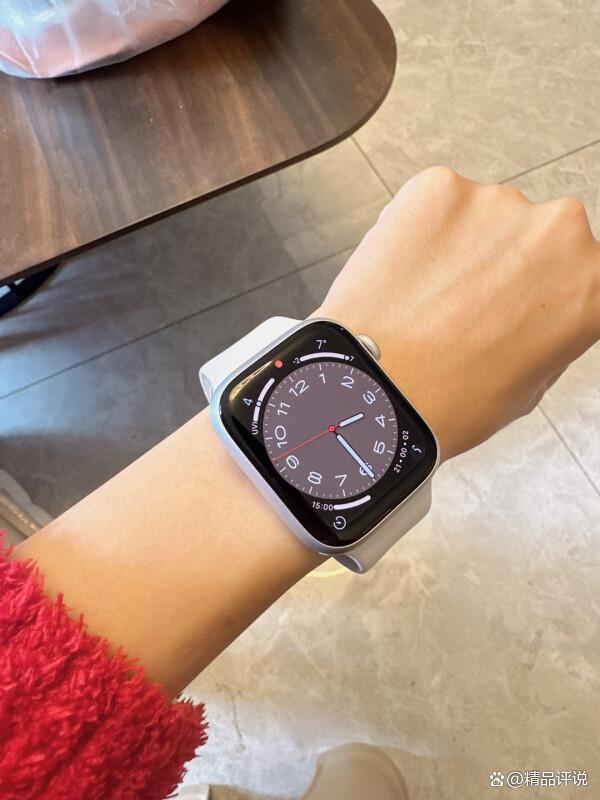 苹果表与苹果手机版(苹果表与苹果手机版的区别)